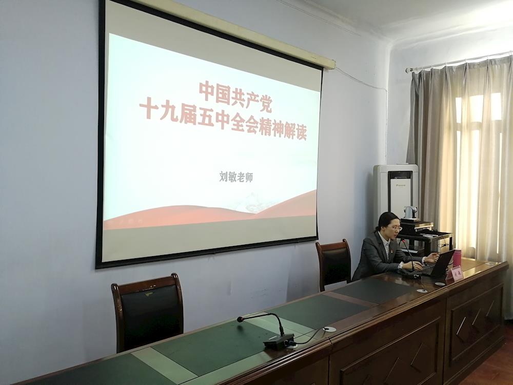 bc92cc39de2442728dc3f1713caf11f8.jpg